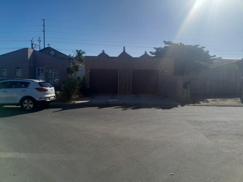 3 Bedroom Property for Sale in Cloetesville Western Cape